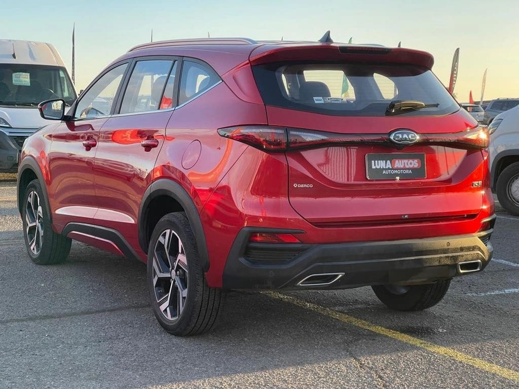 2023 JAC Js8 LUXURY - Miniatura 4