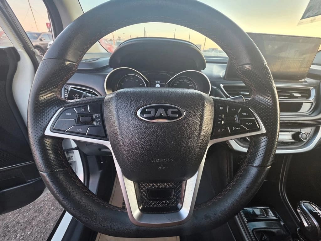 2022 JAC Js3 LUXURY - Miniatura 10