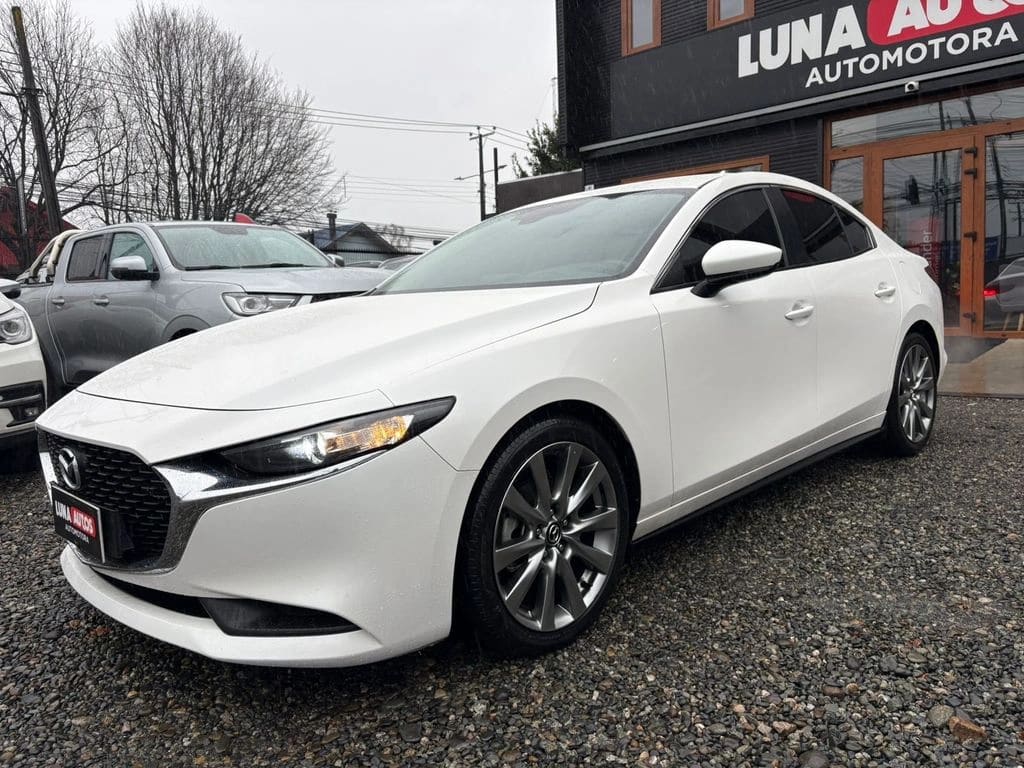 2021 Mazda 3 Sedan SKIACTIVE - Imagen 1