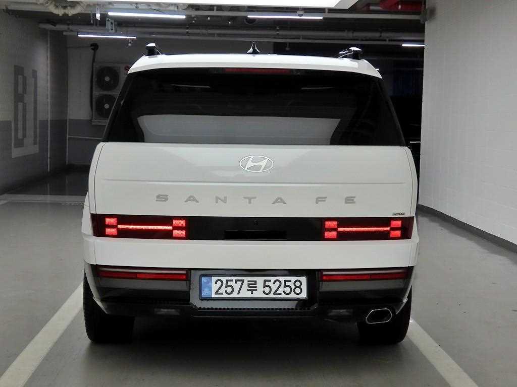 2026 Hyundai Santa Fe MX5 Blanco - Miniatura 3