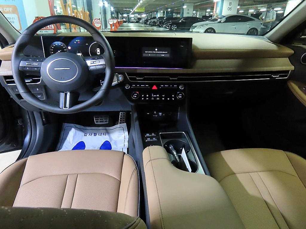 2026 Hyundai Sonata the Gris - Miniatura 10