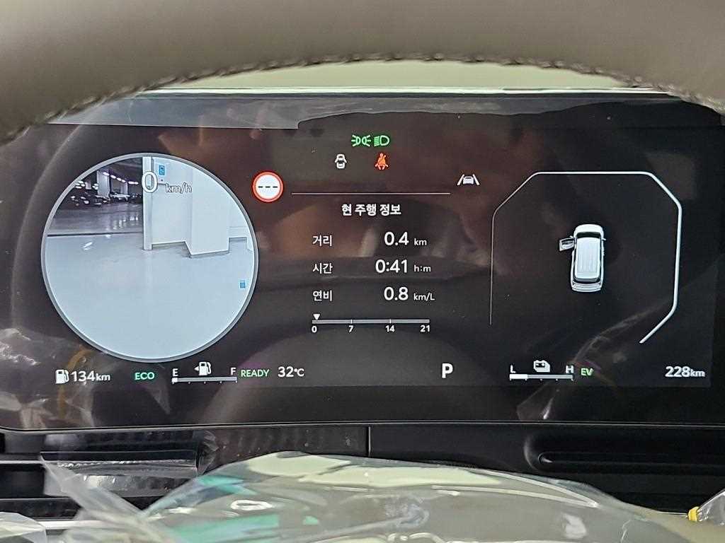 2026 Kia Carnival Hybrid Blanco - Miniatura 6