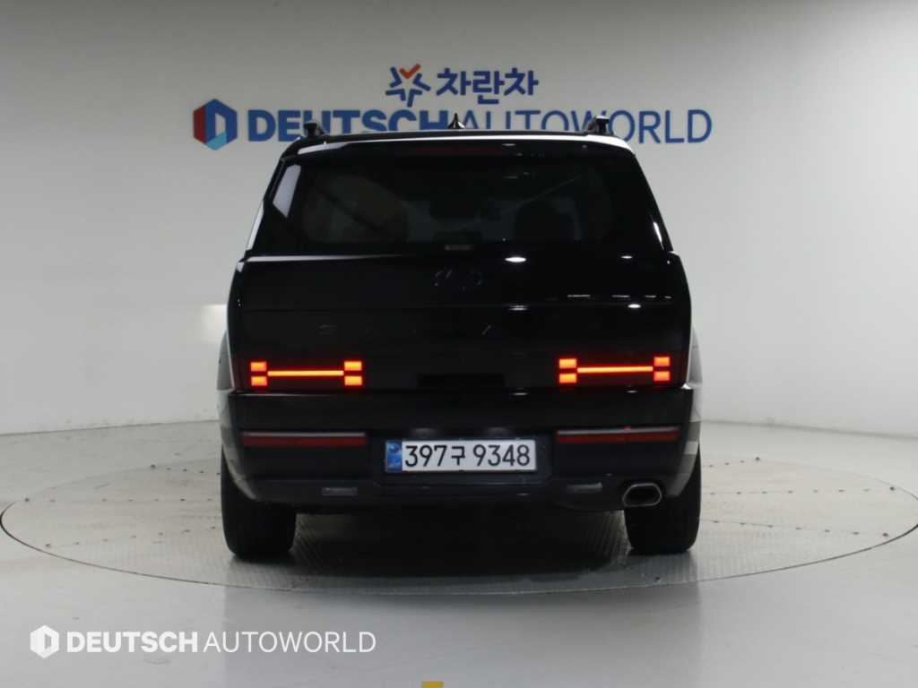 2026 Hyundai Santa Fe MX5 Negro - Miniatura 4