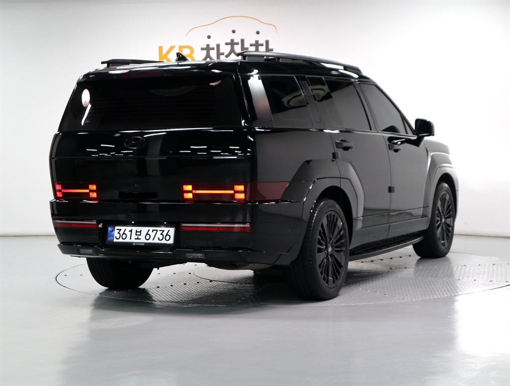 2026 Hyundai Santa Fe Hybrid Negro - Miniatura 3