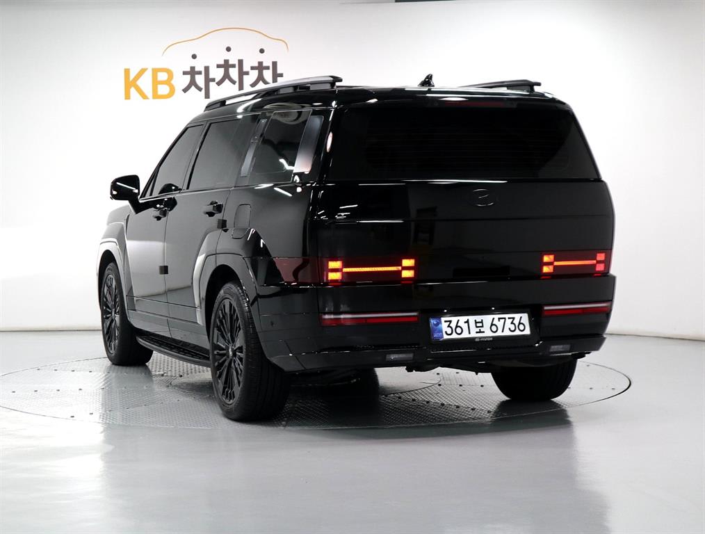 2026 Hyundai Santa Fe Hybrid Negro - Miniatura 4