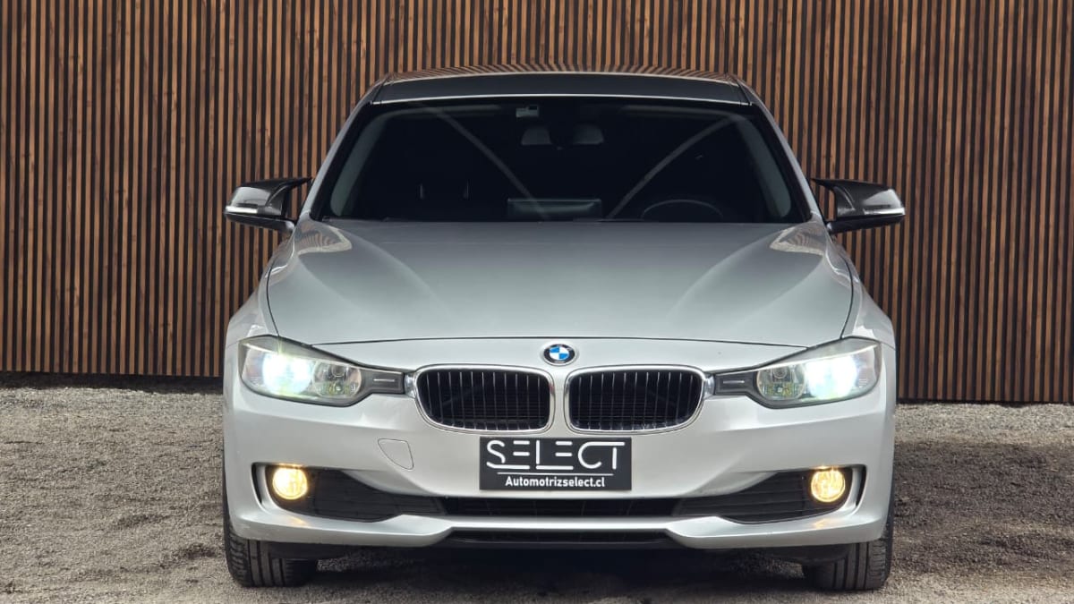 2013 BMW 316i 1.6 - Miniatura 5