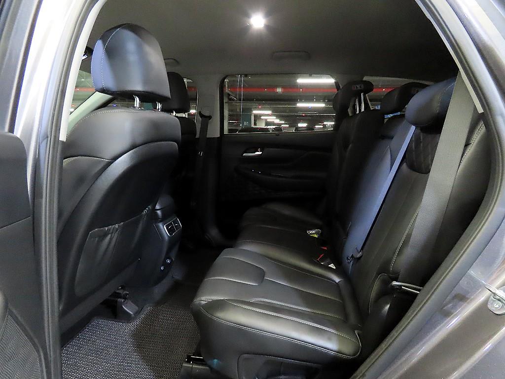 2023 Hyundai Santa Fe Diesel Gris - Miniatura 7