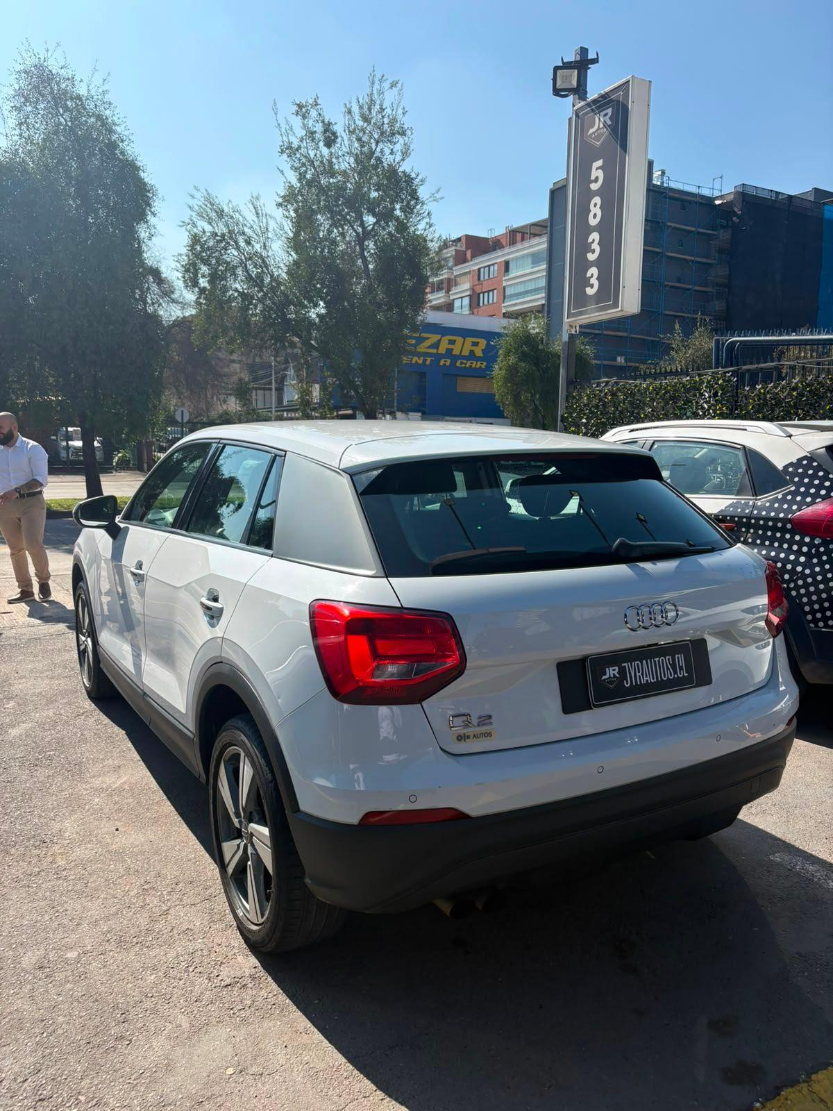 2019 Audi Q2 TFSI - Miniatura 2