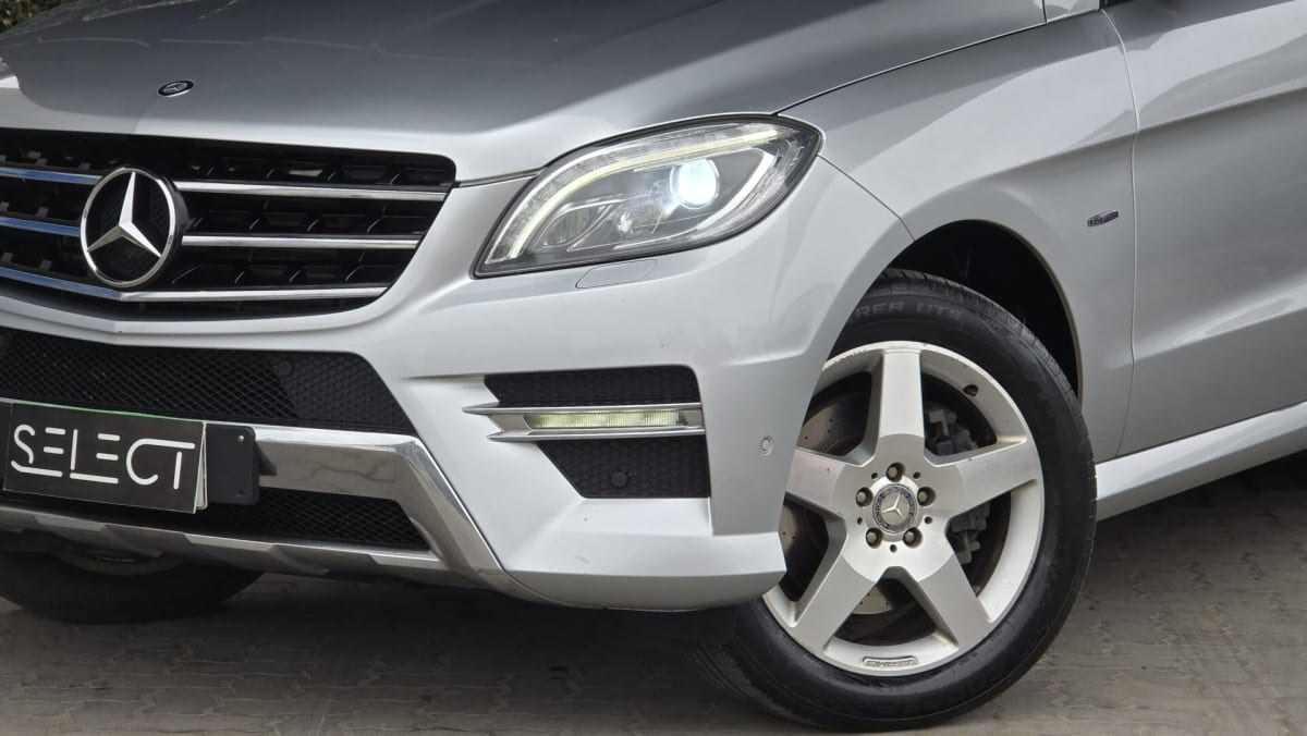 2013 Mercedes-Benz ML350 Mercedes Benz 3.0 - Miniatura 3