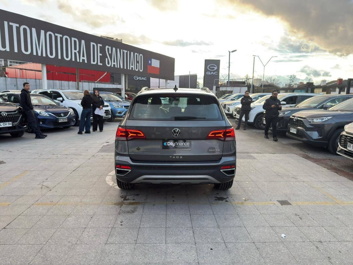 2025 VOLKSWAGEN TAOS HIGHLINE TSI - Miniatura 2