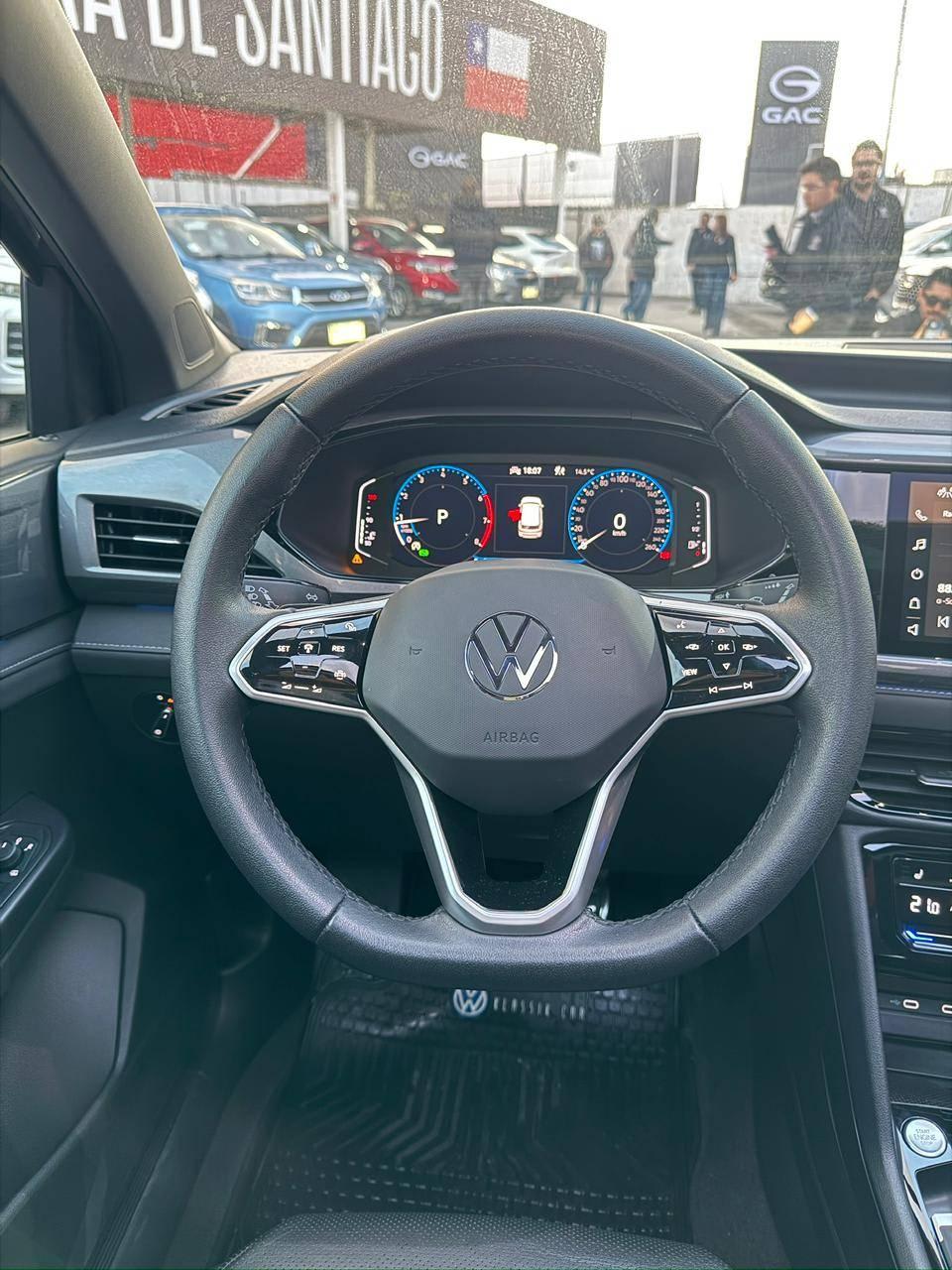 2025 VOLKSWAGEN TAOS HIGHLINE TSI - Miniatura 4