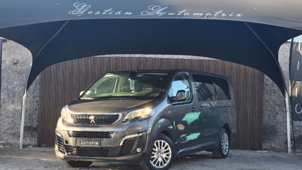 2021 Peugeot Traveller Business - Imagen 1