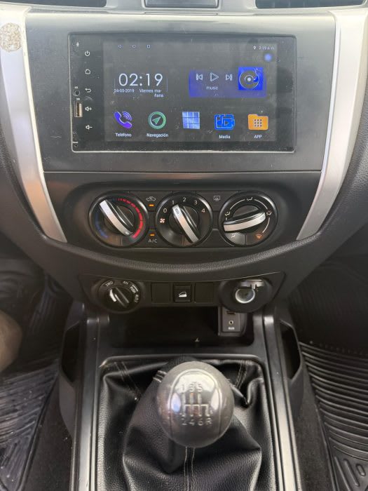 2021 Nissan NAVARA 4x4 Blanco - Miniatura 8