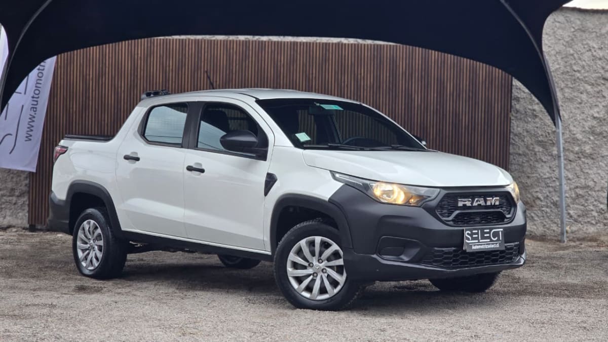 2023 RAM 700 Doble - Miniatura 6