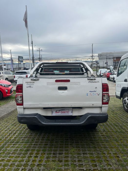 2012 Toyota Hilux DOBLE Blanco - Miniatura 6