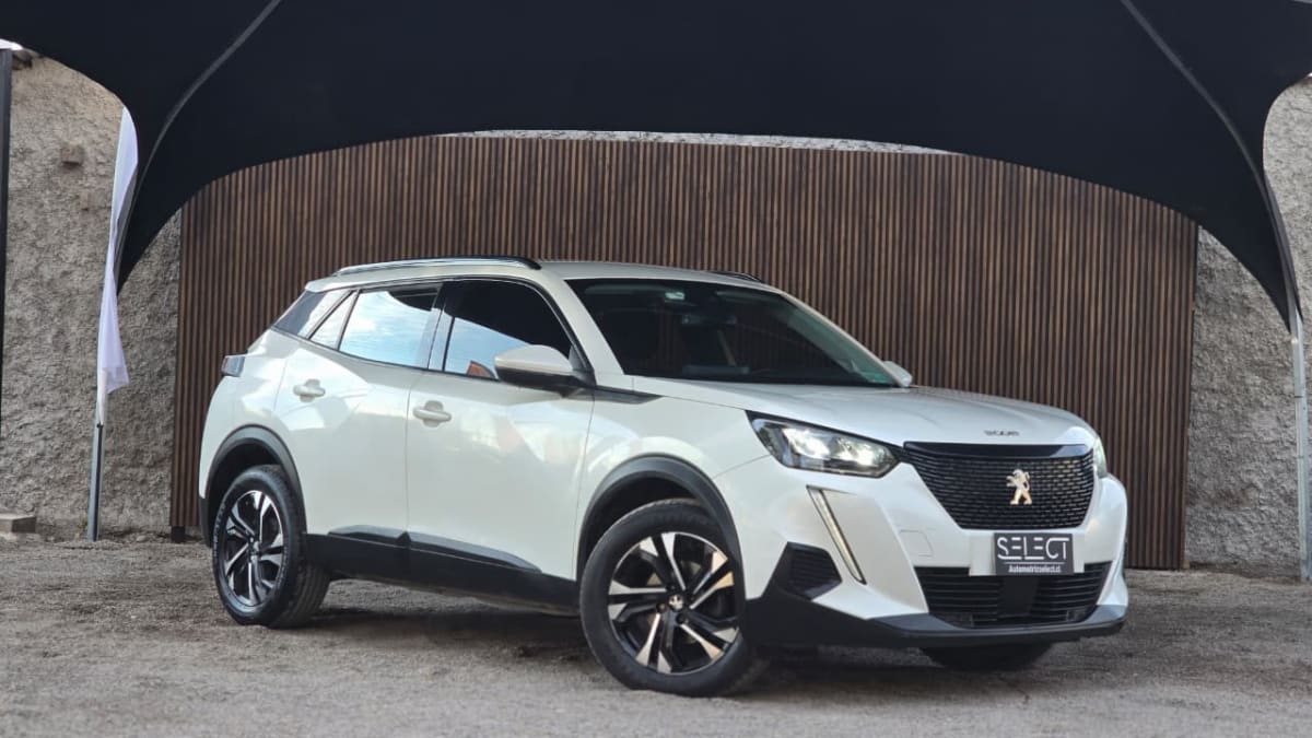 2021 Peugeot 2008 1.5 - Miniatura 5