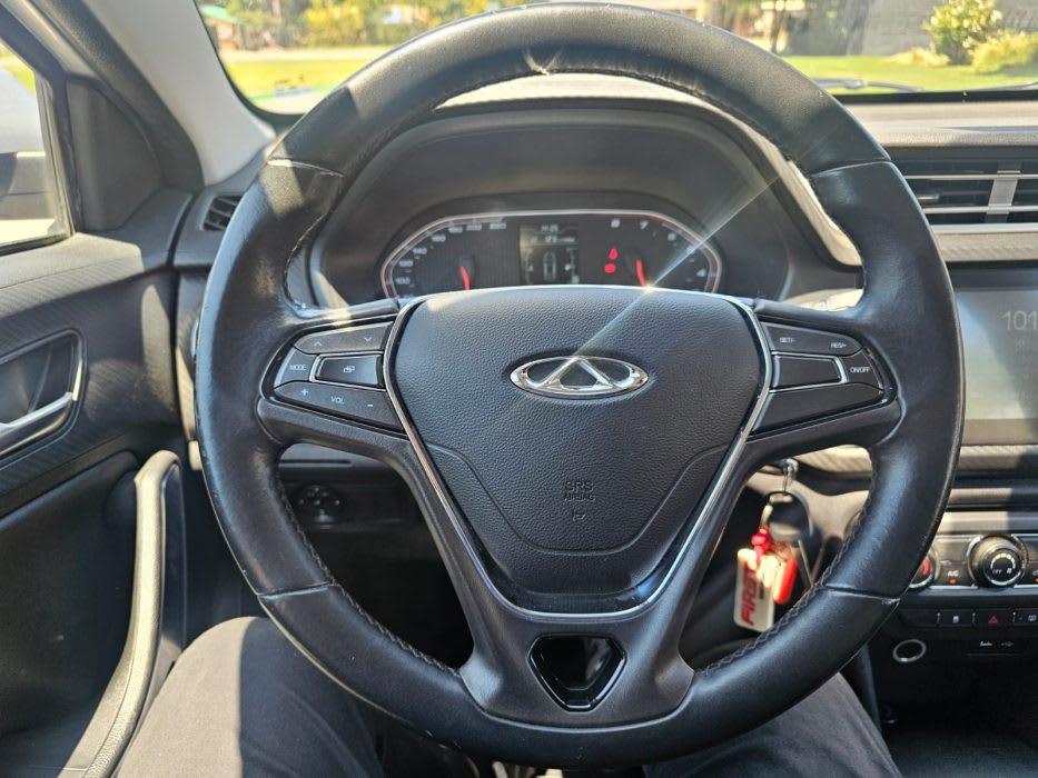 2022 Chery Tiggo 2 Gris - Miniatura 10