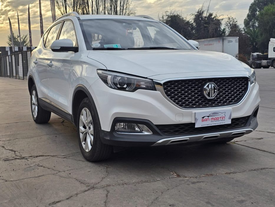 2023 MG Zs Std 1.5 Blanco - Miniatura 3