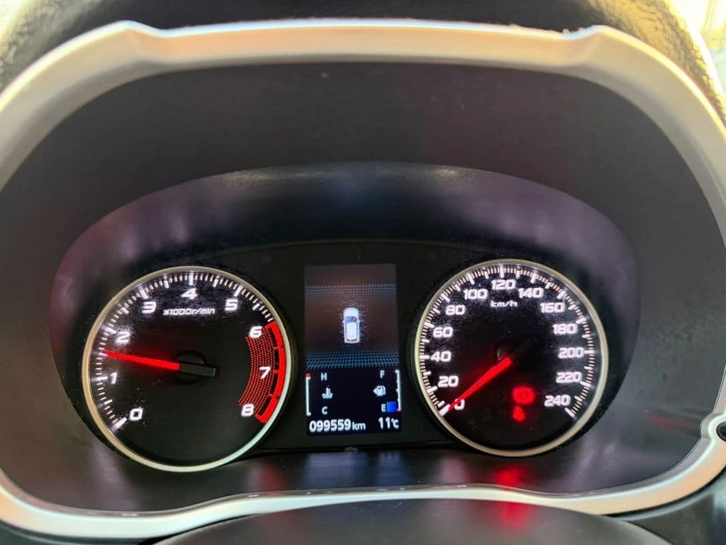 2020 Mitsubishi Eclipse Cross RX - Miniatura 10