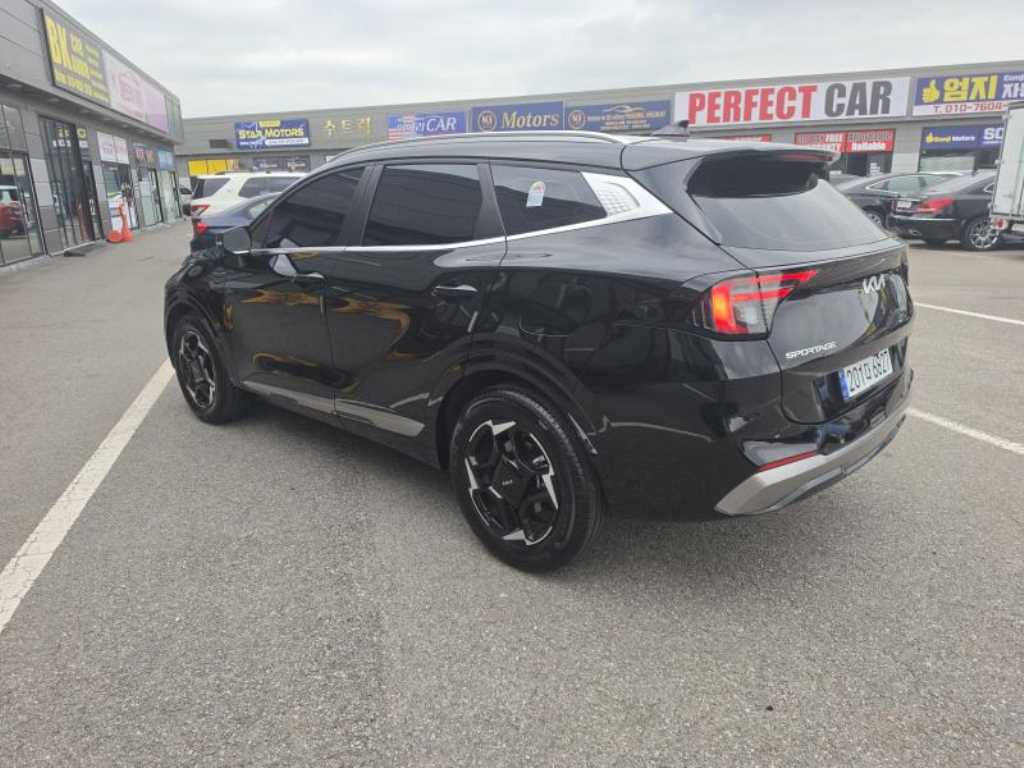 2026 Kia Sportage 5th Negro - Miniatura 4