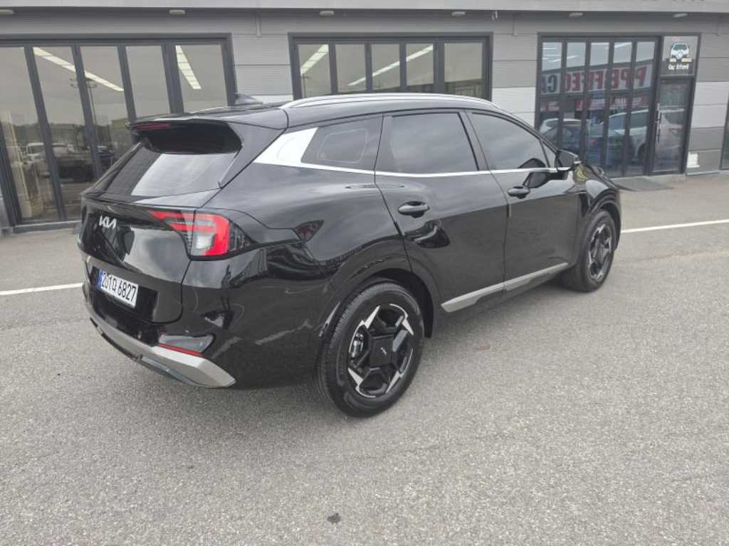 2026 Kia Sportage 5th Negro - Miniatura 6