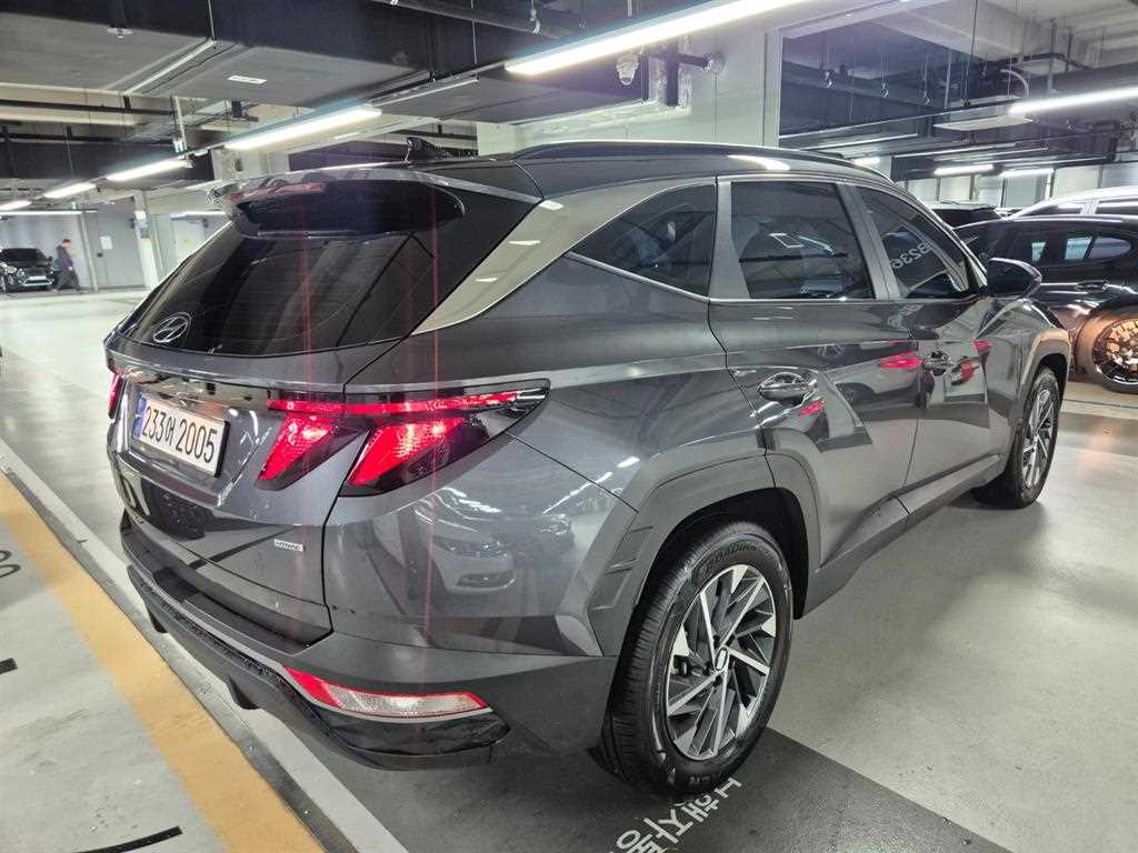 2023 Hyundai Tucson (NX4) Gris - Miniatura 2