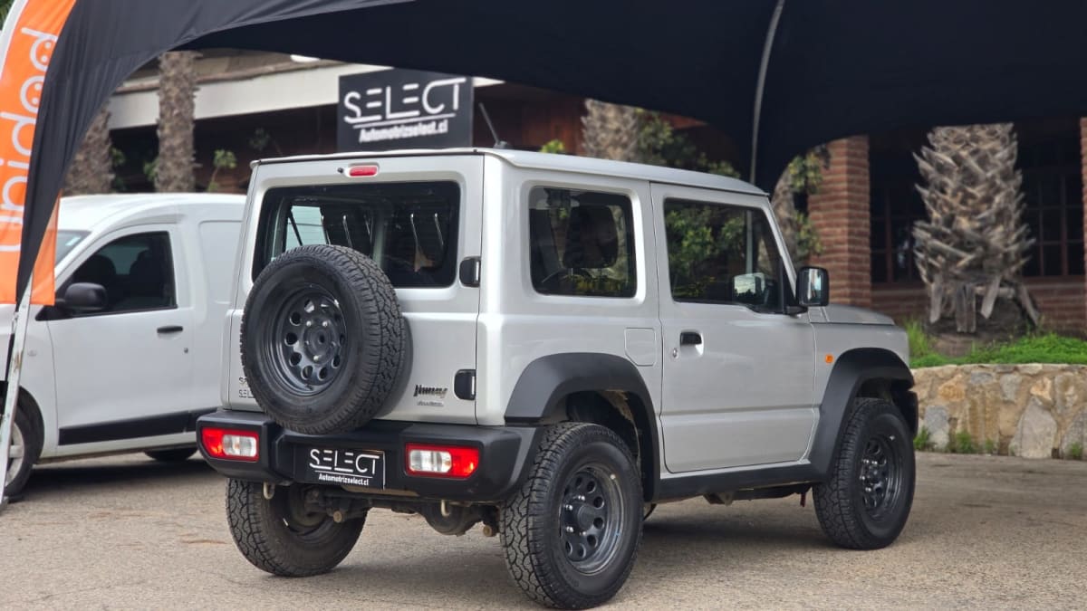 2023 Suzuki Jimny 1.5 - Miniatura 7
