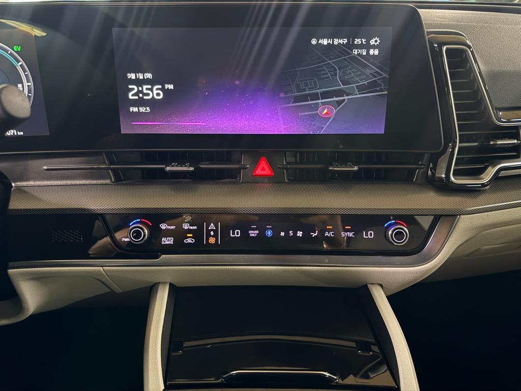2022 Kia Sportage Hybrid Negro - Miniatura 10