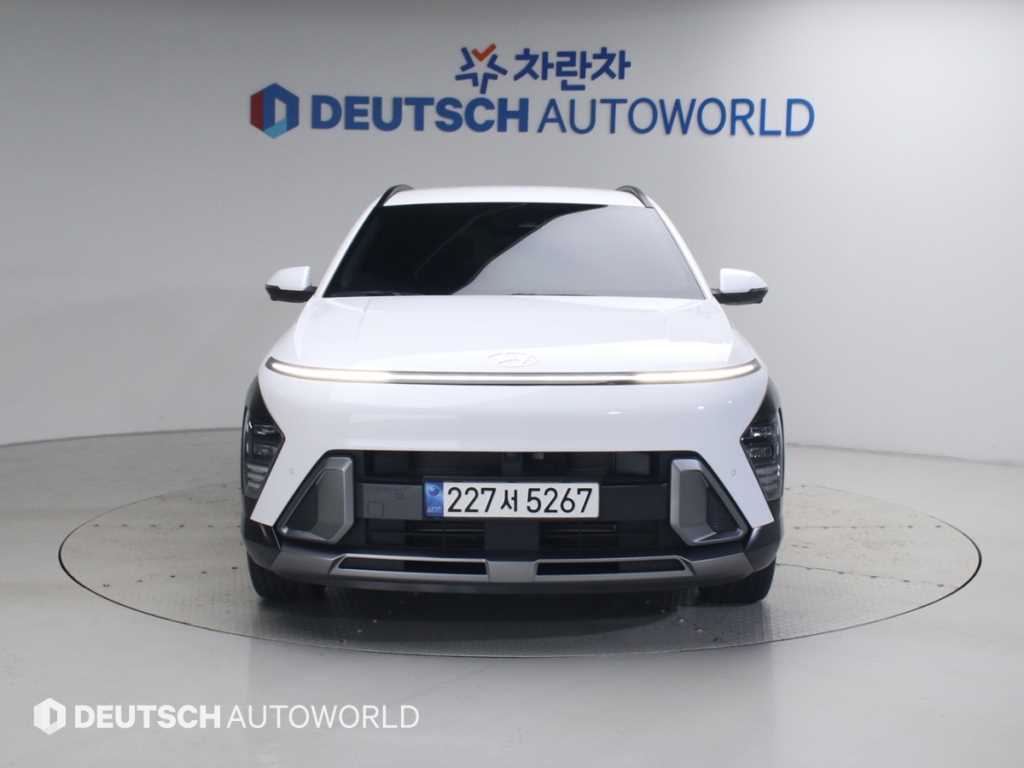 2023 Hyundai Kona Hybrid - Miniatura 3