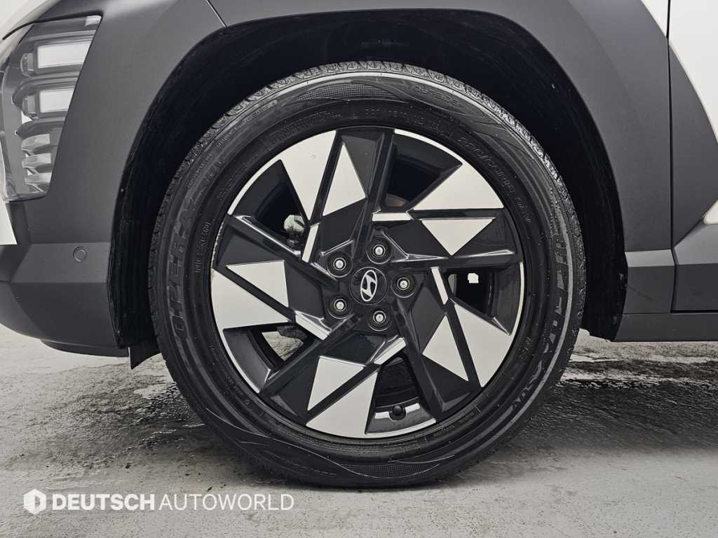 2023 Hyundai Kona Hybrid - Miniatura 5