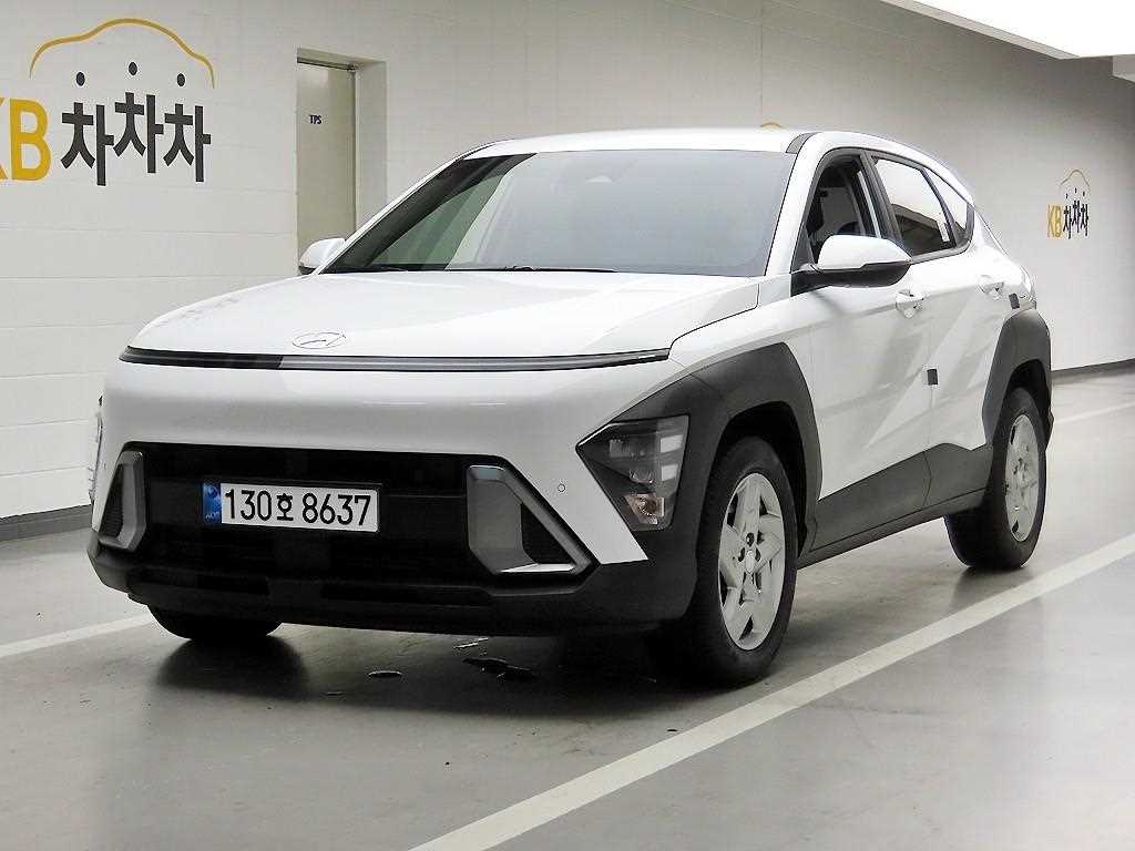 2024 Hyundai Kona New Blanco - Miniatura 2