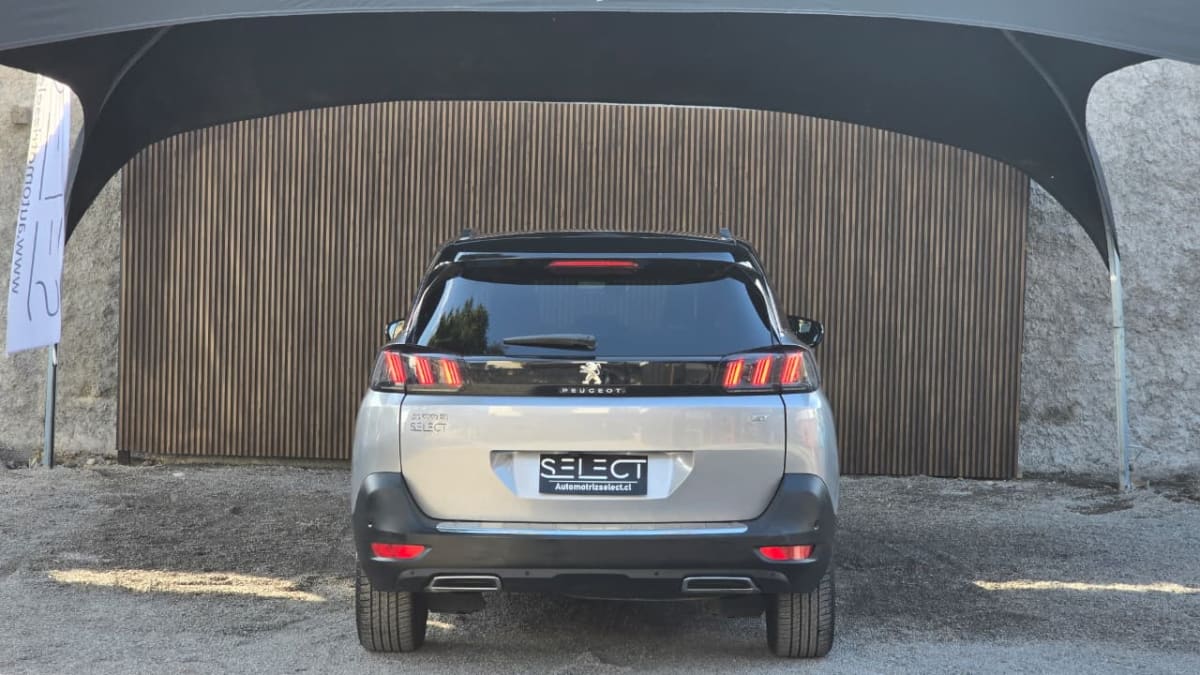 2021 Peugeot 5008 1.5 - Miniatura 9