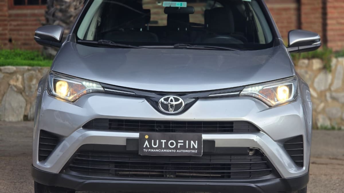 2018 Toyota RAV4 2.0 - Miniatura 4
