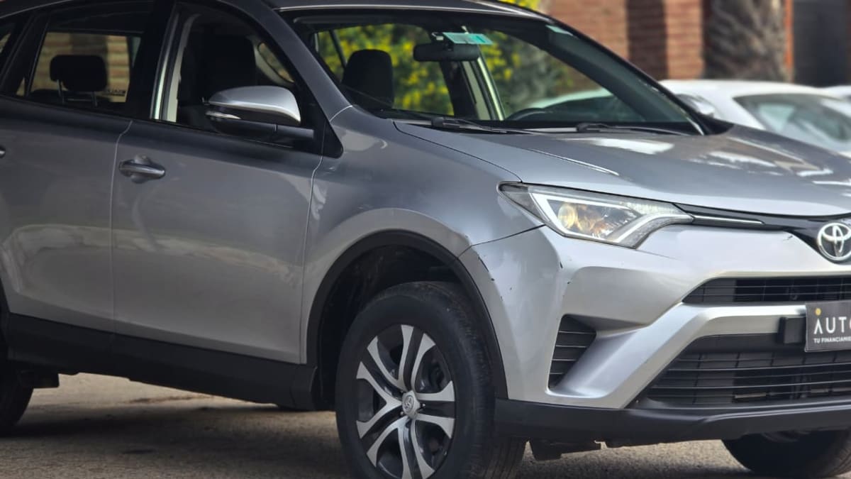 2018 Toyota RAV4 2.0 - Miniatura 6