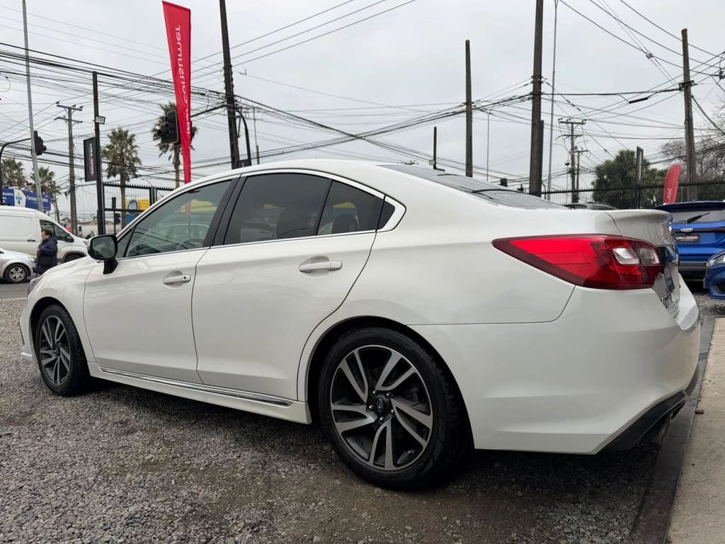2018 SUBARU LEGACY LIMITED - Miniatura 5