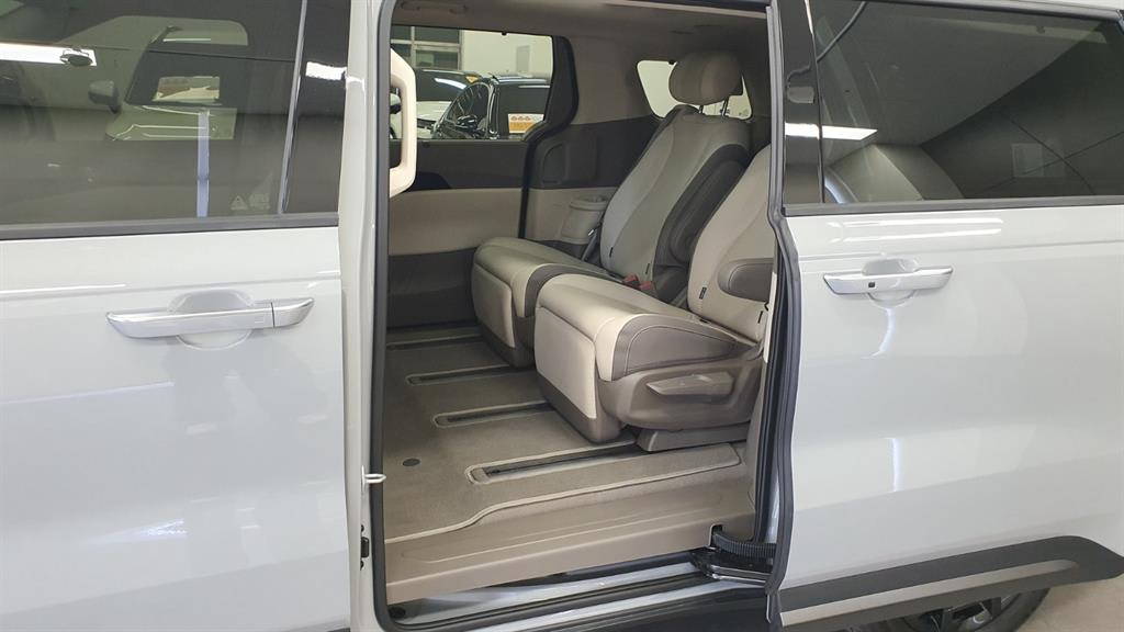2025 KIA Carnival Ref 415807 Gasoline Gray - Miniatura 7