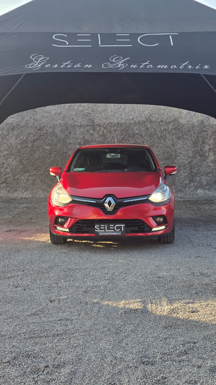 2019 Renault Clio 1.2 - Miniatura 6