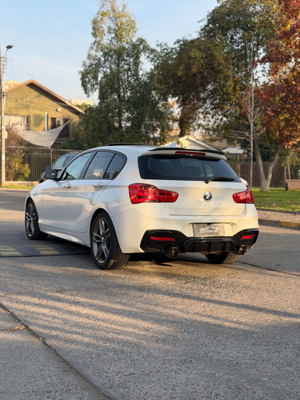 2018 BMW 118d - Miniatura 3