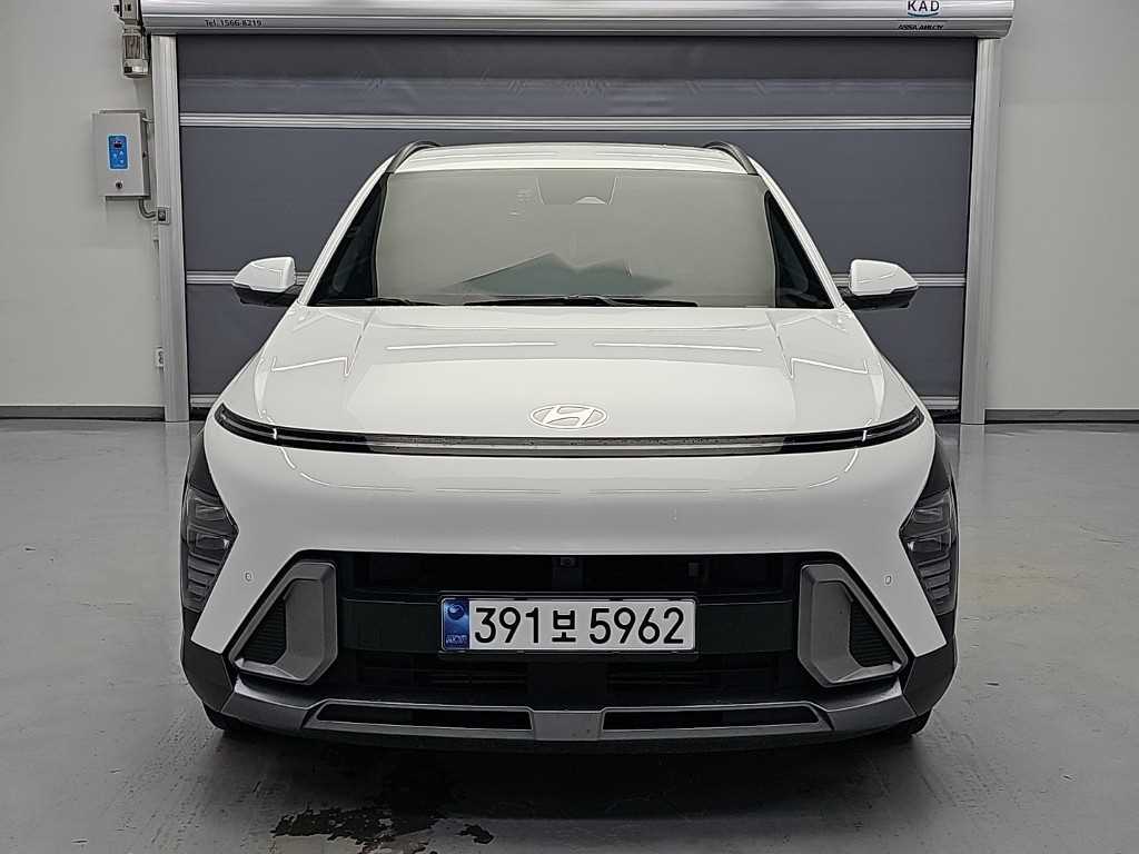 2024 Hyundai Kona New Blanco - Miniatura 2