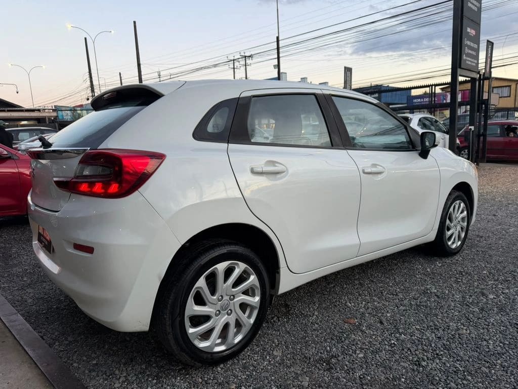 2024 Suzuki Baleno 1.5 - Miniatura 6