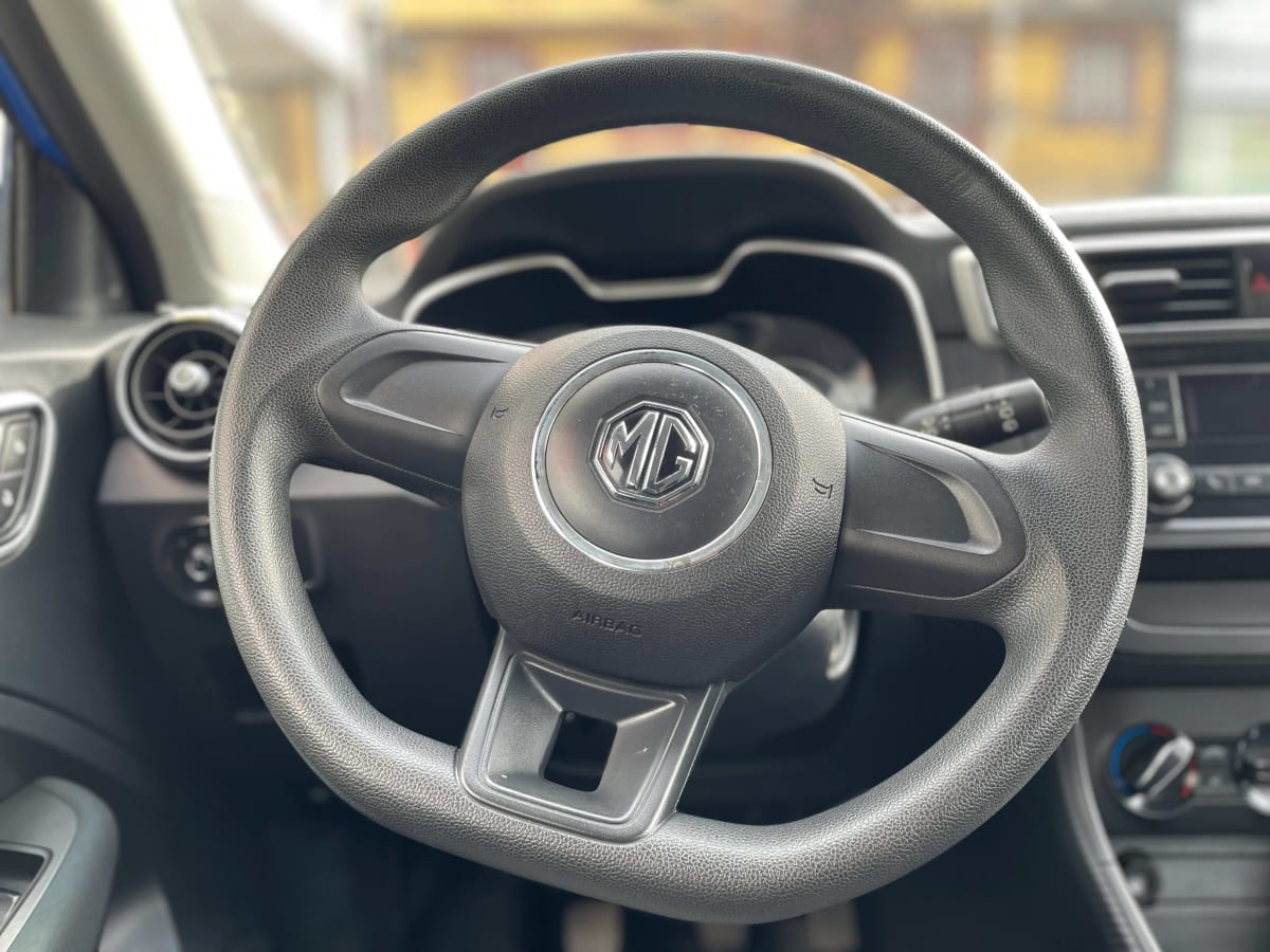 2022 MG ZS 1.5 - Miniatura 7