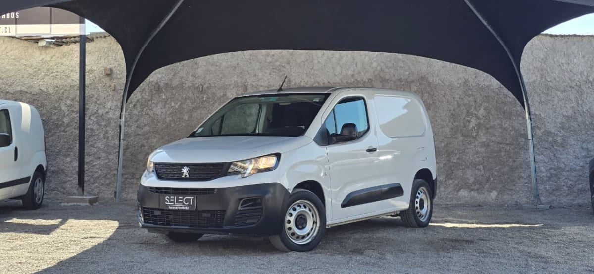 2023 Peugeot Partner 1.5 - Miniatura 8