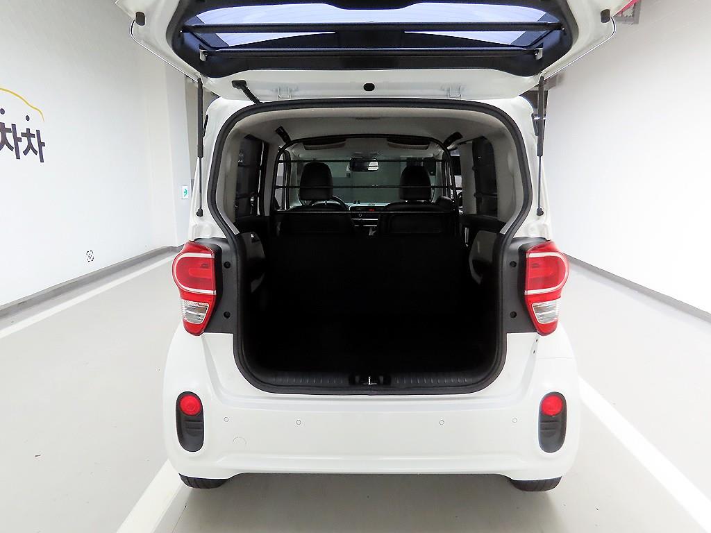 2022 Kia Ray 2 Blanco - Miniatura 5