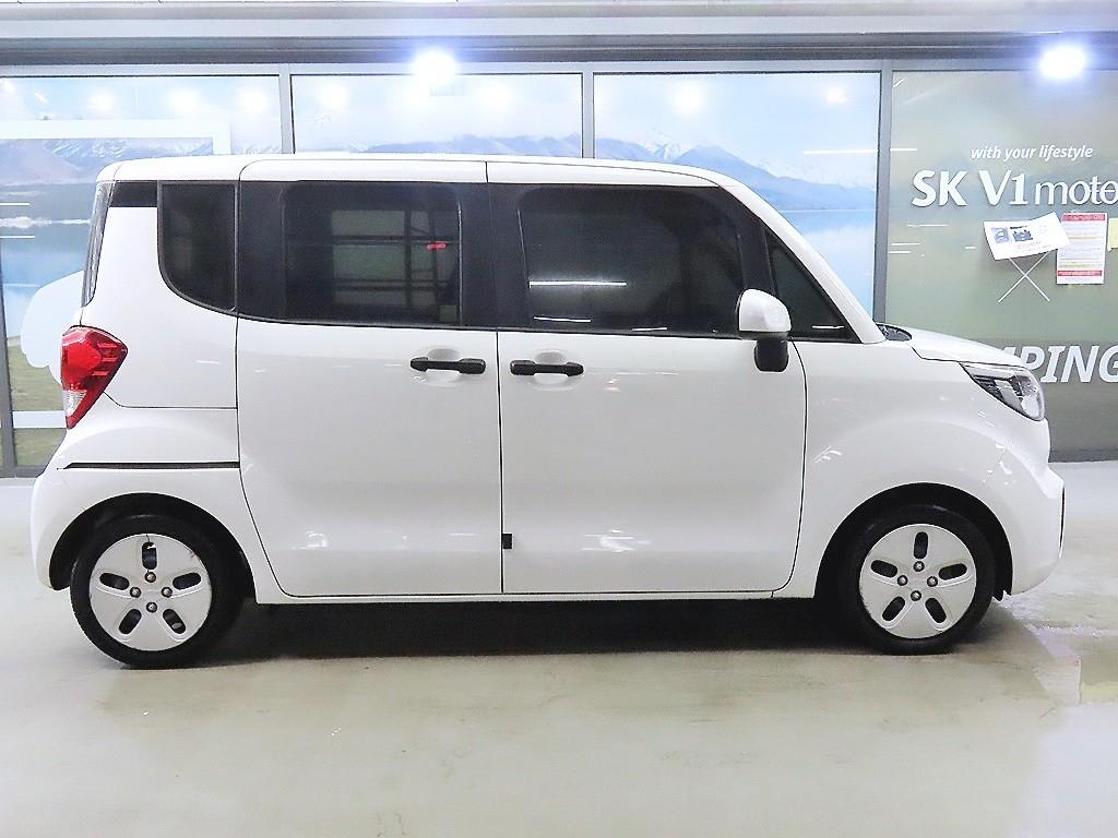 2022 Kia Ray 2 Blanco - Miniatura 3