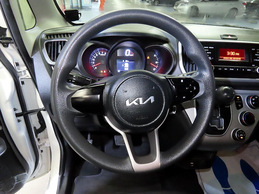 2022 Kia Ray 2 Blanco - Miniatura 8