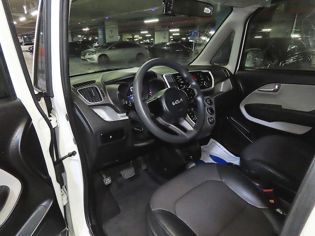2022 Kia Ray 2 Blanco - Miniatura 10