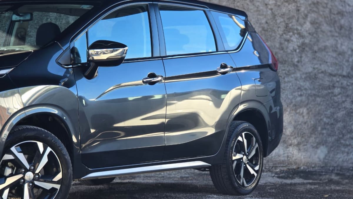 2025 Mitsubishi Xpander 1.5 - Miniatura 2