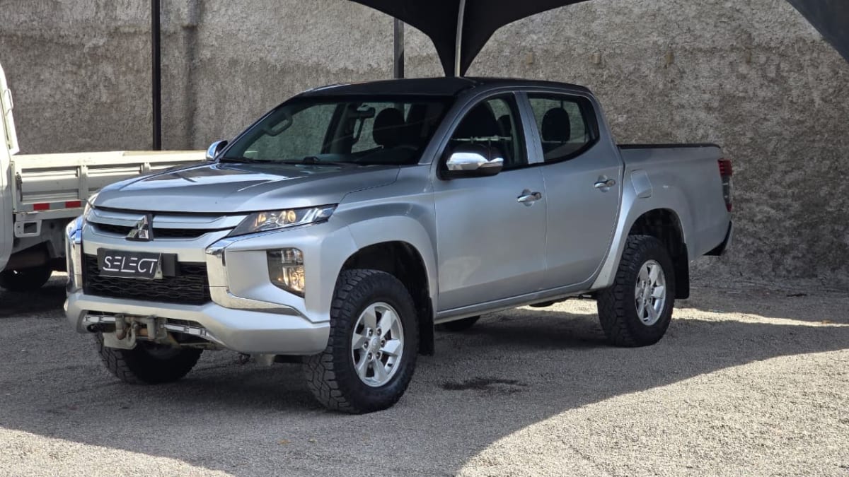 2021 Mitsubishi L200 2.5 - Miniatura 6