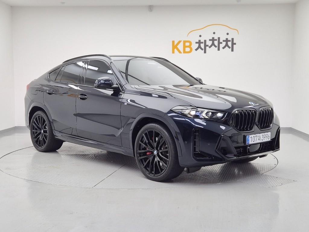 2026 BMW X6 Ref 415843 Diesel Black - Miniatura 2