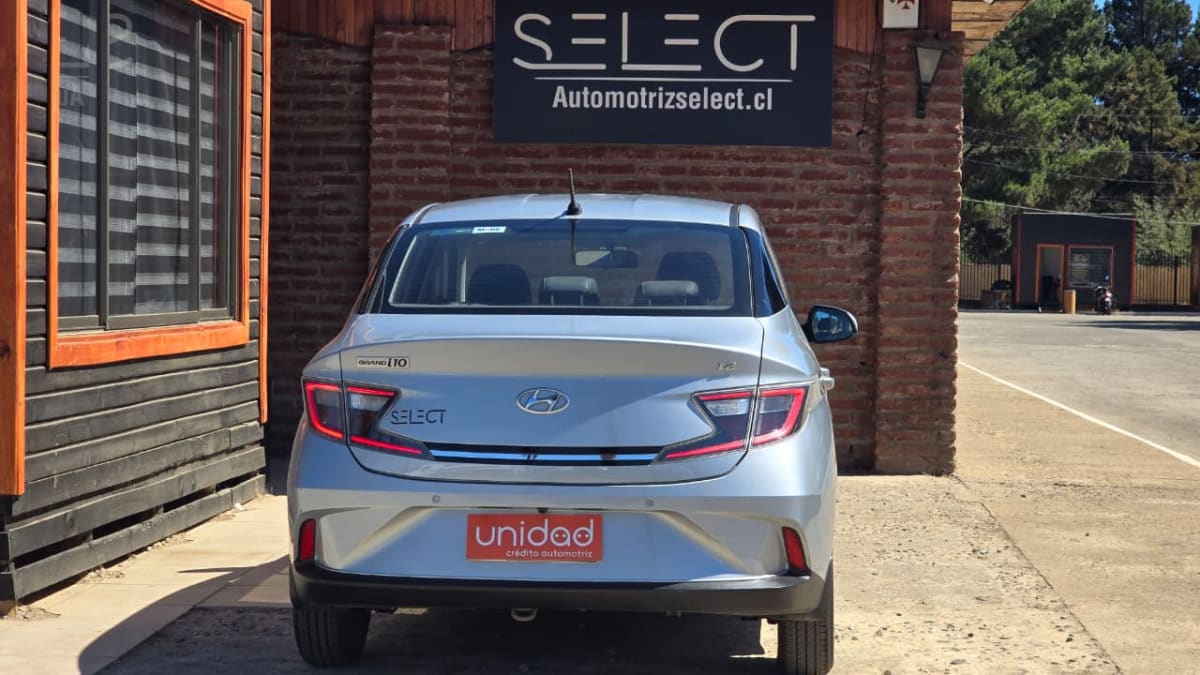 2022 Hyundai Gran i10 - Miniatura 10